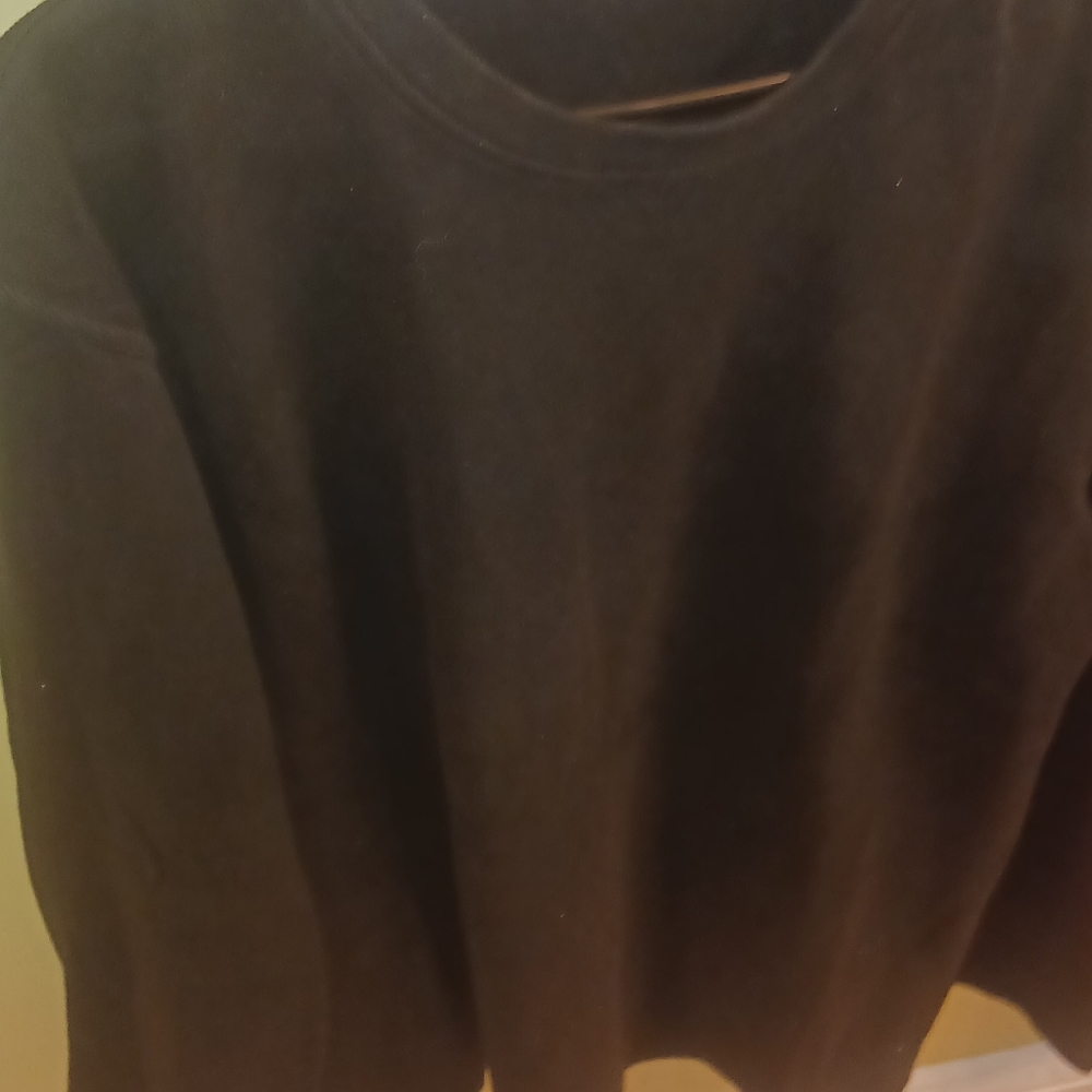 GAP -long sleeve black shirt